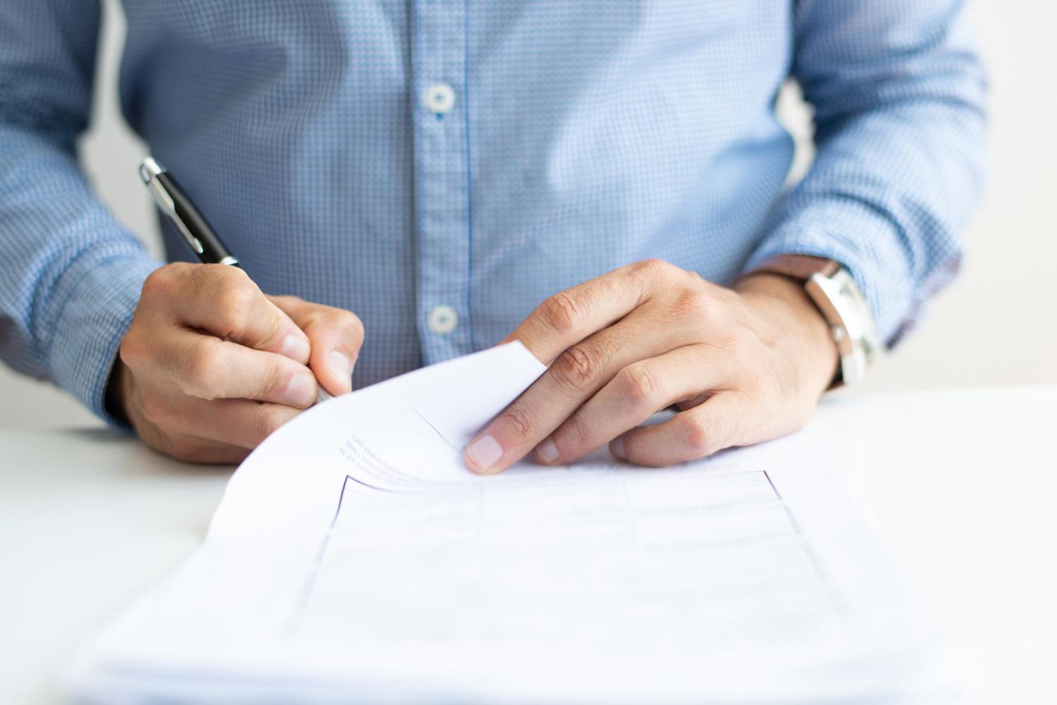 Stephenson Etudes; Test consommateur; réunion de consommateurs; Contrat, abonnement, contrat Energie, contrat téléphone, contrat internet, contrat mobile, contrat télésurveillance, abonnement streaming , services digitaux, souscrire, regrouper contrats