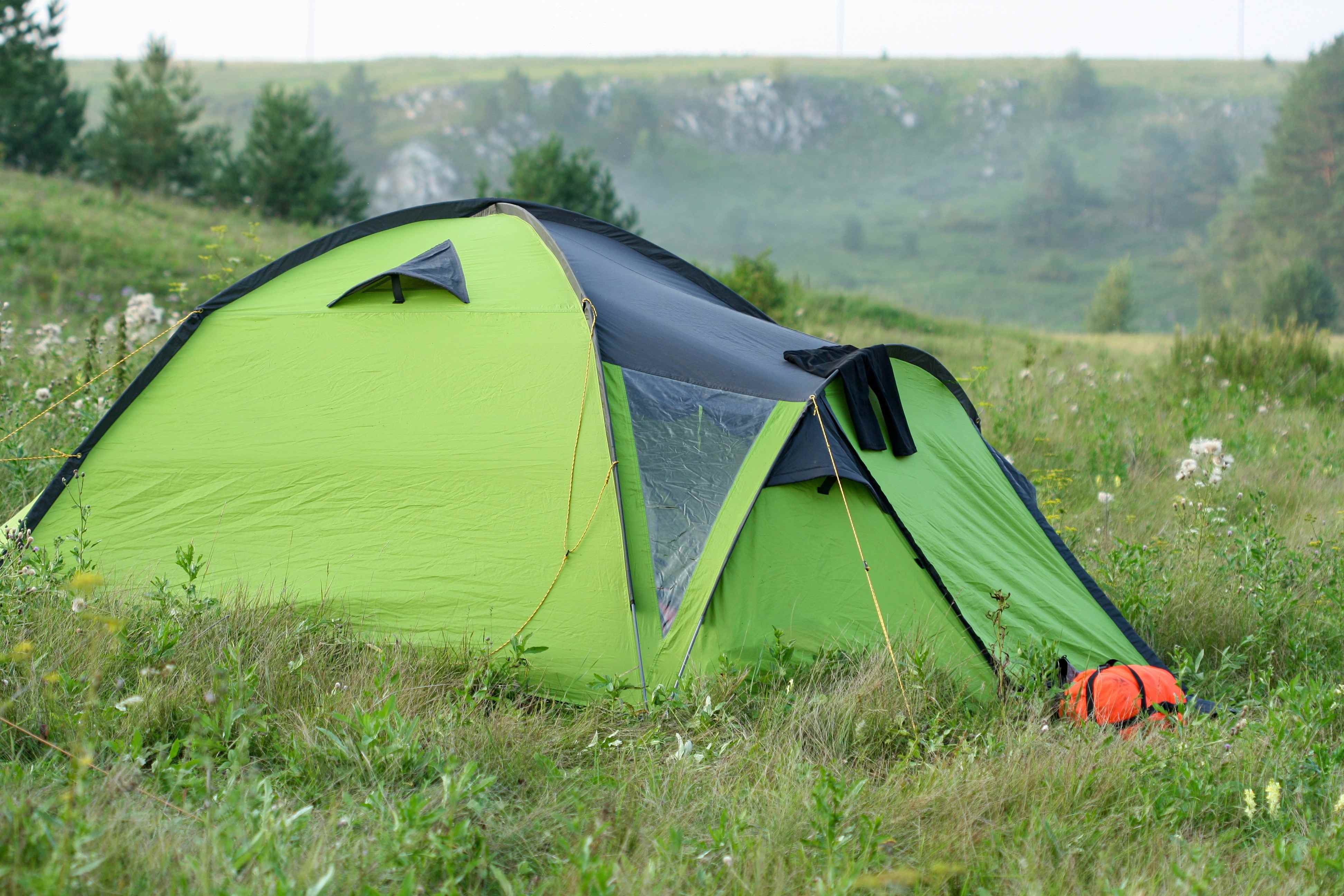 Etude sur le camping 18/25 ans Savoie 