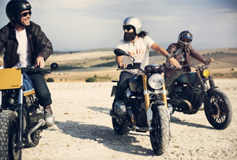 PARIS - Motards Vintage Old School Hipster - Mars 2016 PARIS - Motards Vintage Old School Hipster - Mars 2016
