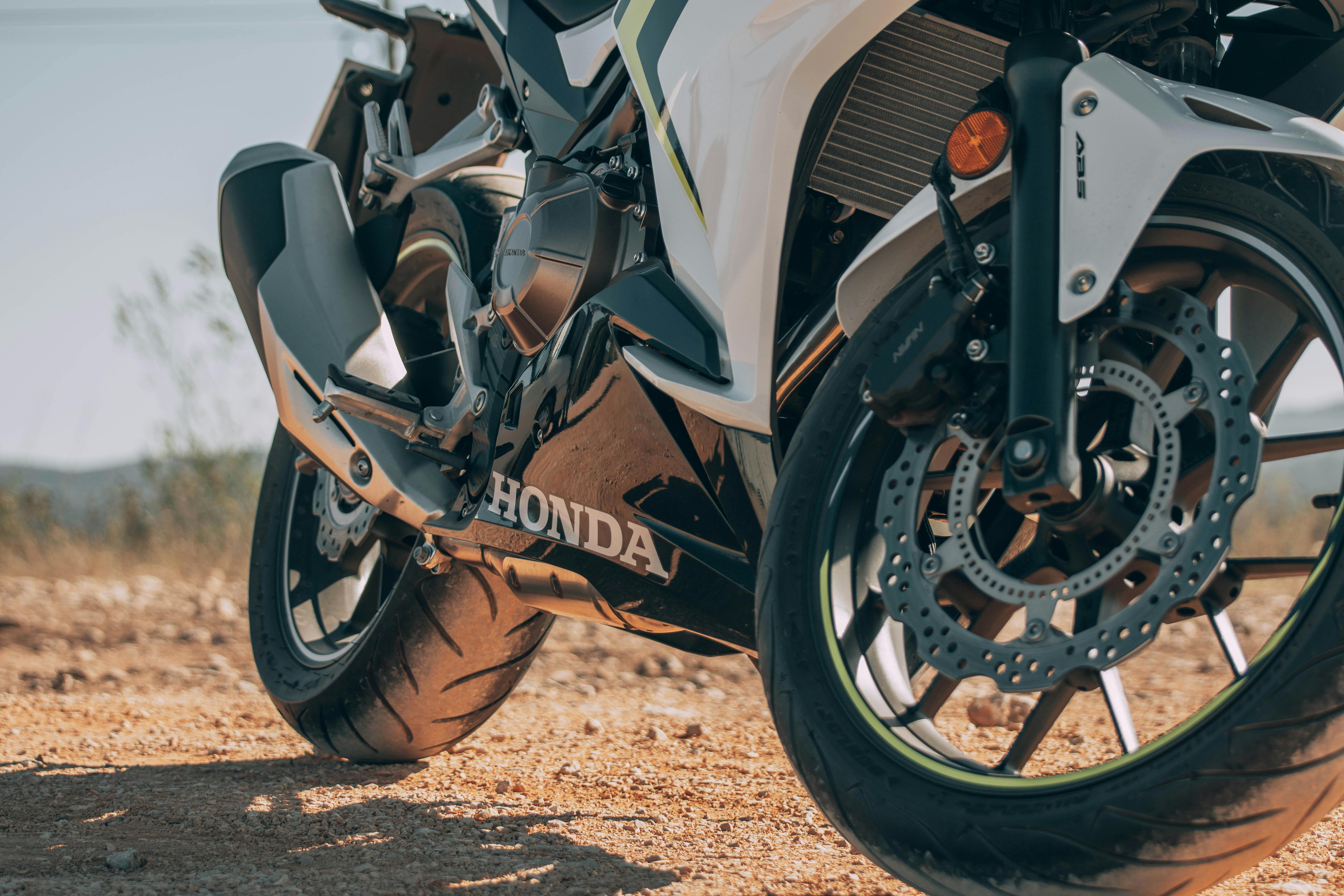 Réunions consommateur dédommagée Paris Stephenson Etudes Motos