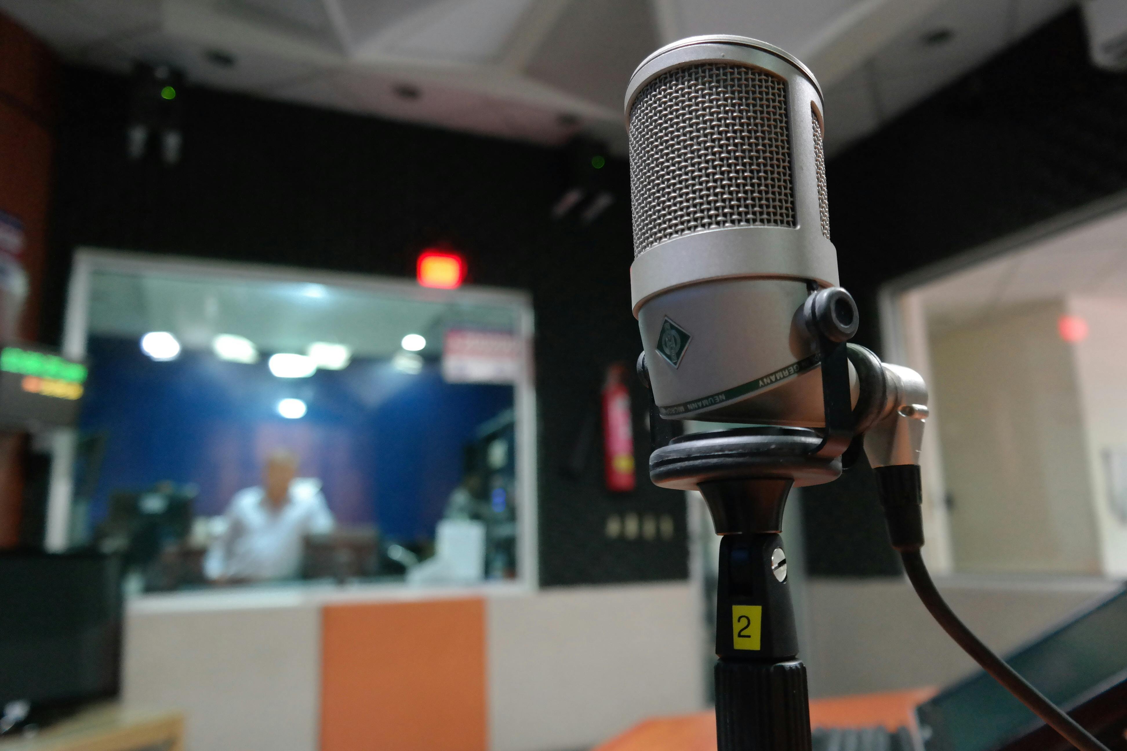 Réunion sur la radio dédommagée Stephenson Etudes Nantes