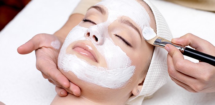 Test cosmétique sur les soins visages dédommagé Test cosmétique sur les soins visages dédommagé
