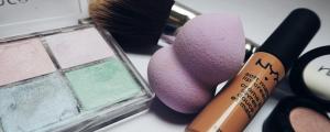 Test fonds de teint / anti cernes sur l’avant-bras Stephenson Etudes